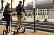 "Trotinette" elétrico de Airwheel: Gumes de corte meio de transporte que pode mudar a visão do mundo