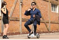 Tecnologia inteligente torna tudo mais fácil. Sela-equipado "trotinette" elétrico Airwheel S6 é um deles.